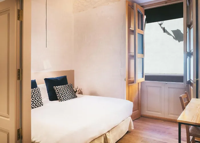 Veintiuno Emblematic - Adults Only Hotell 4*